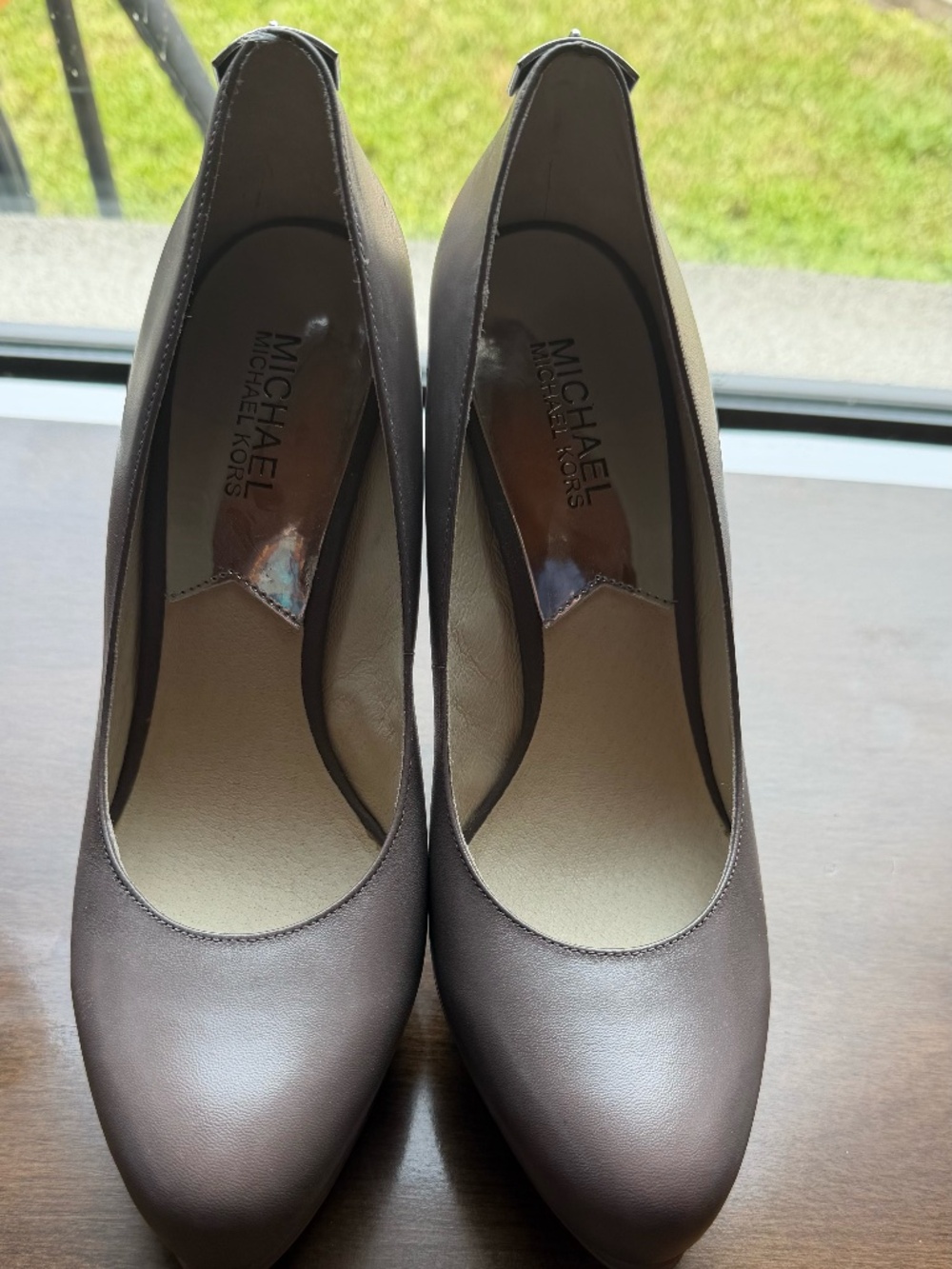 Michael Kors Gray Pumps with Silver Hardware - Size 9